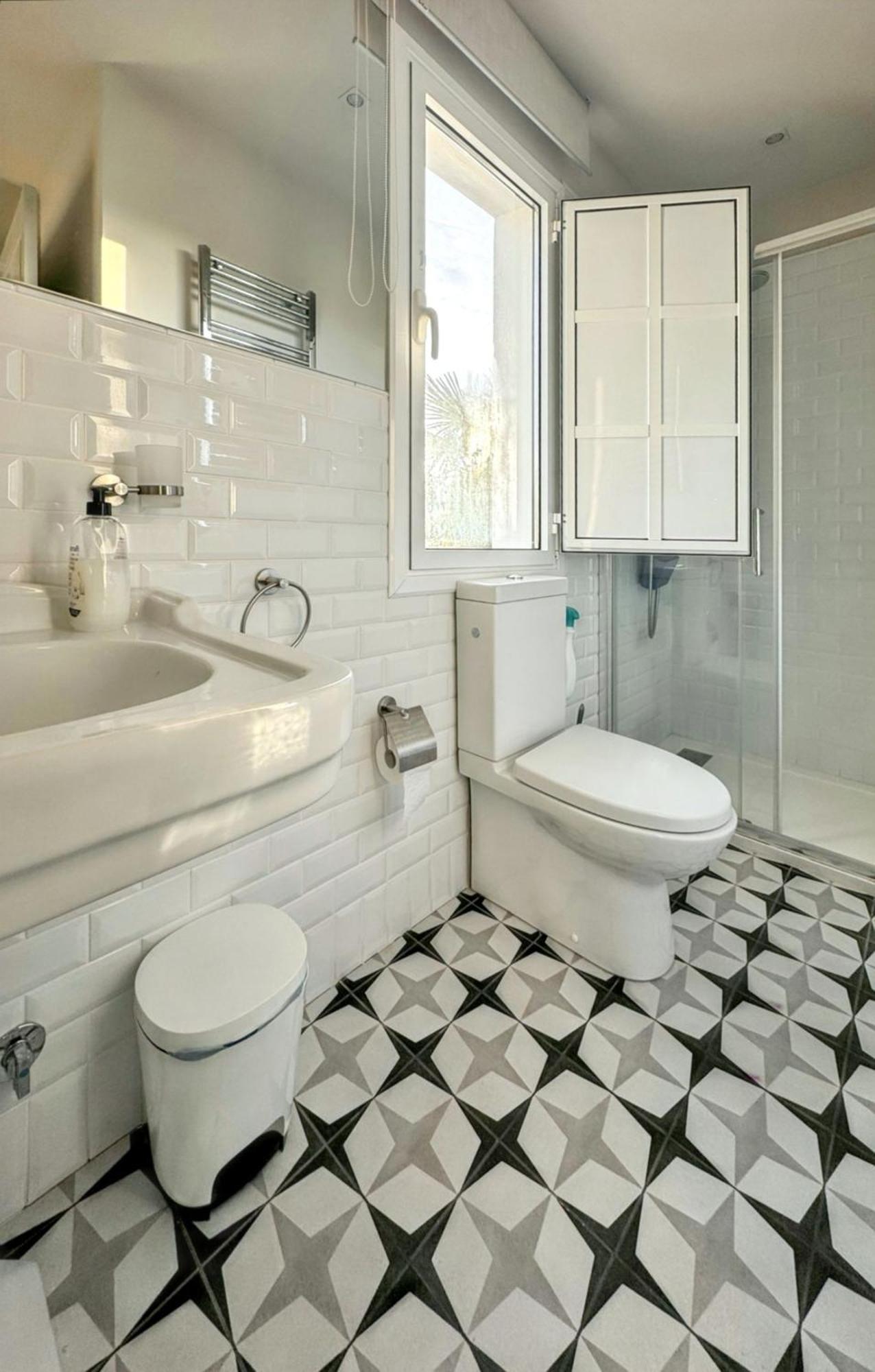 Beautiful Holiday Home In Po De Llanes With Sea View Buitenkant foto